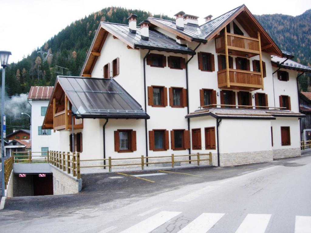 Casa Al Moro Apartment Rocca Pietore Bagian luar foto